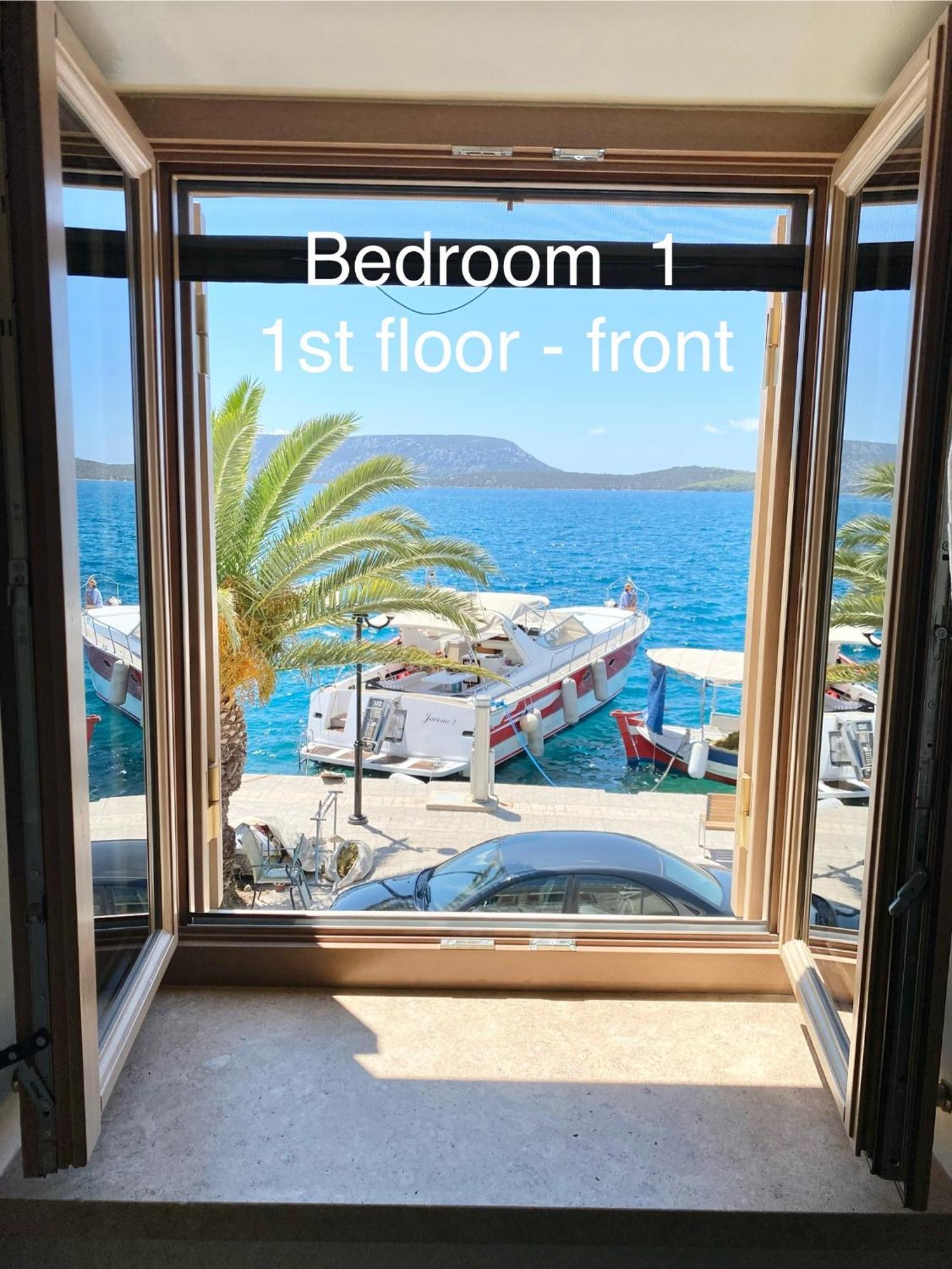 Villasonboard Rock Villa 3 Bed, 3 Bath, Jacuzzi, Seaside Ερμιόνη Εξωτερικό φωτογραφία