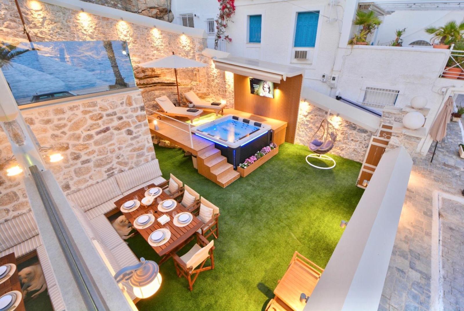 Villasonboard Rock Villa 3 Bed, 3 Bath, Jacuzzi, Seaside Ερμιόνη Εξωτερικό φωτογραφία